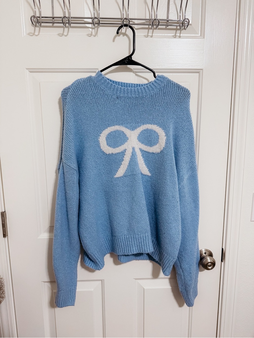 RD Style Light Blue Crewneck Sweater with White Bow